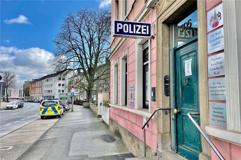 Rätsel um gemeinsame Polizeiwache im Süd-Osten – wo wird sie stehen? Polizei Aplerbeck