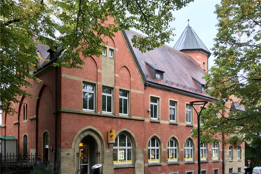 Nachmieter für ehemaligen Burger King am Hörder Bahnhof zieht in einer Woche ein Die Postbank-Filiale in der Hörder Semerteichstraße zieht an einen neuen Standort.