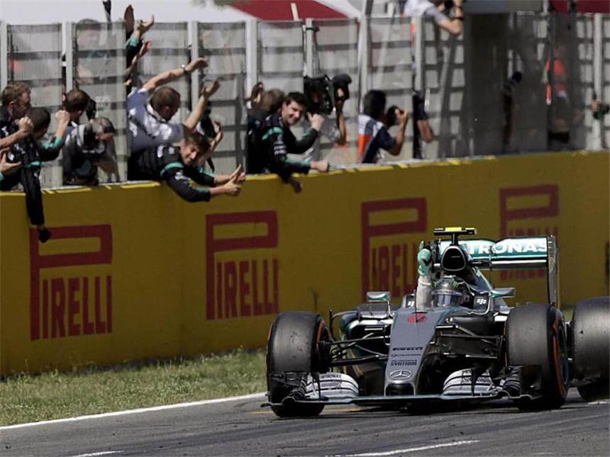 Internationale Pressestimmen zum Großen Preis von Spanien Die Presse lobte den siegreichen Nico Rosberg. Foto: Alberto Estevez