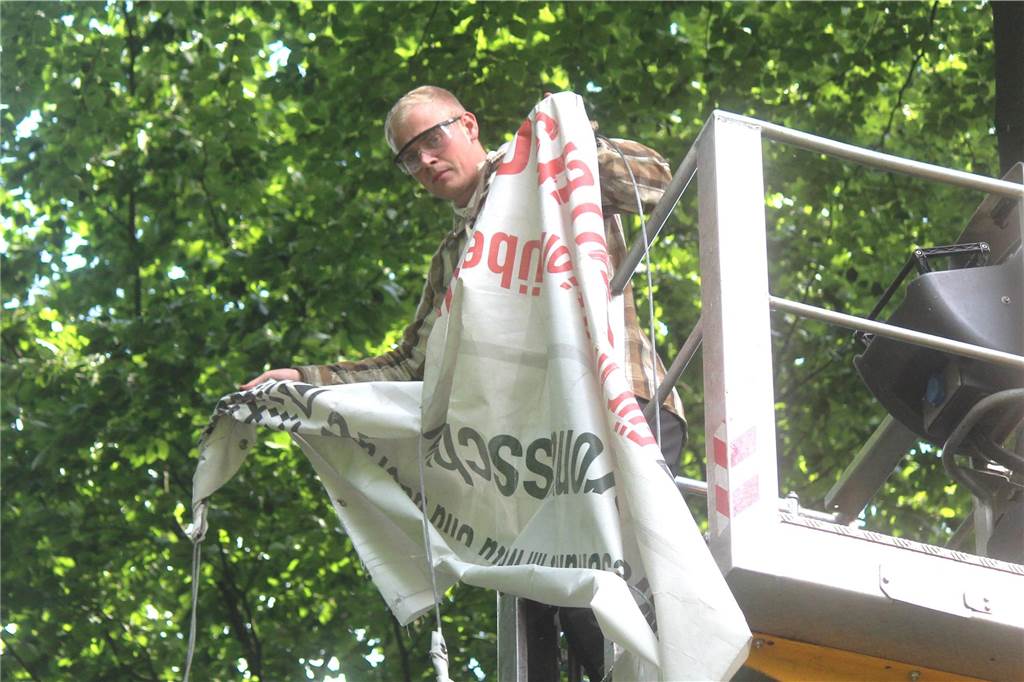 Korte-Stiftung ist neue Besitzerin des Tiergartens am Schoss Raesfeld Die Querdenker-Plakate sind nun Geschichte.