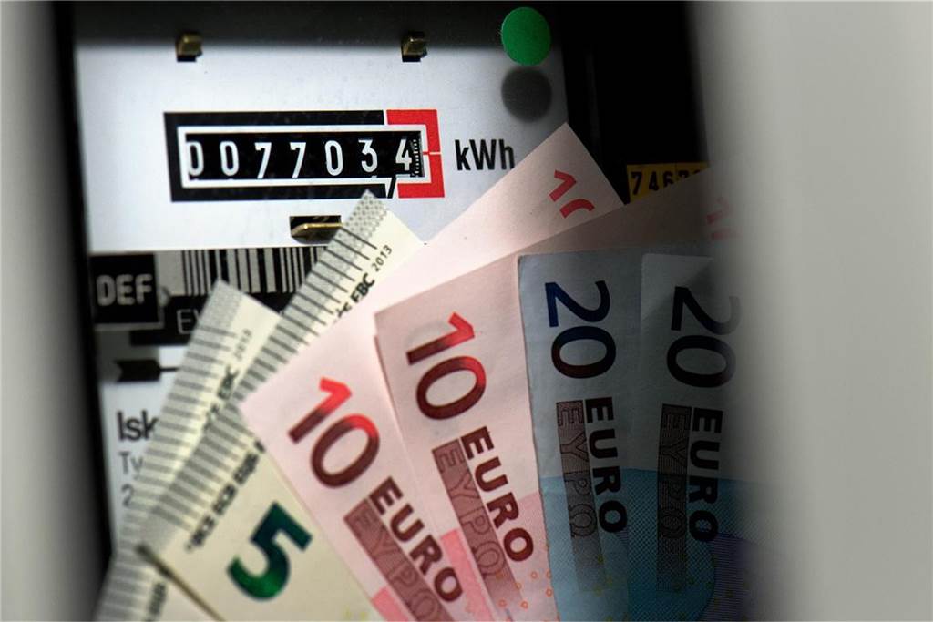 Rat drängt darauf, die Steuern für die Heeker Bürger nicht zu erhöhen Die rasant steigenden Energiepreise mache sich auch in den Kosten für die Unterhaltung der gemeindeeigenen Gebäude bemerkbar.