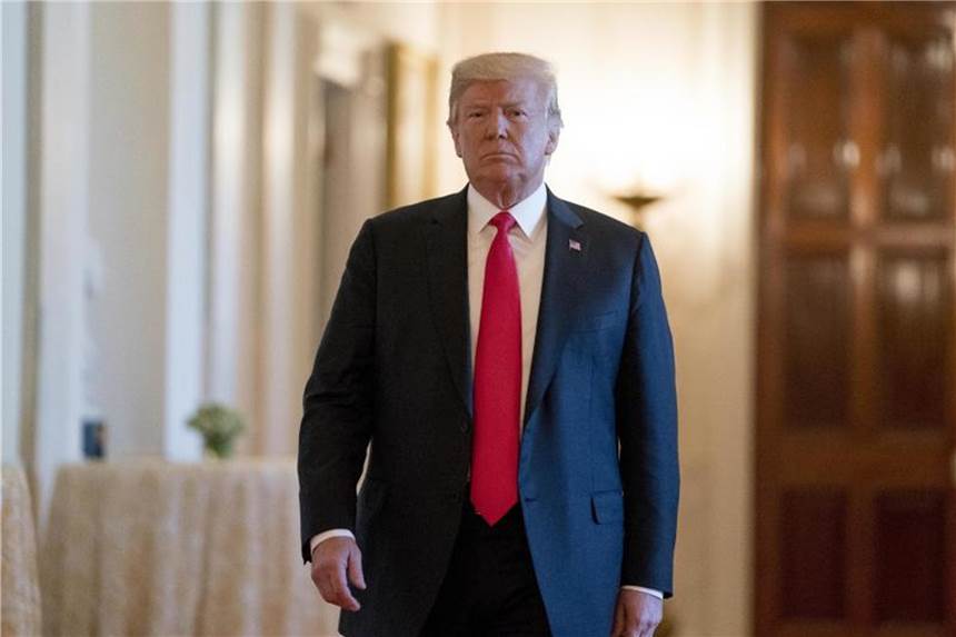 Die Regierung von Präsident Donald Trump hatte als Teil ihrer verschärften Einwanderungs- und Einreisepolitik auch höhere Hürden für die Gewährung von Arbeitsvisa an Ausländer aufgestellt. Foto: Andrew Harnik/AP
