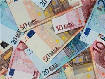 Die Renditen deutscher Staatspapiere sind seit geraumer Zeit sehr niedrig. Experten führen dies vor allem auf die extrem lockere Geldpolitik der Europäischen Zentralbank (EZB) zurück. Foto: Jens Wolf