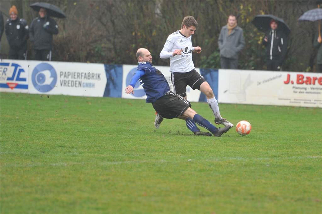 Aufstiegskampf in der Kreisliga B: Welche Aussichten haben die Topteams? Die Reserve des FC Vreden ist nur schwer zu stoppen.