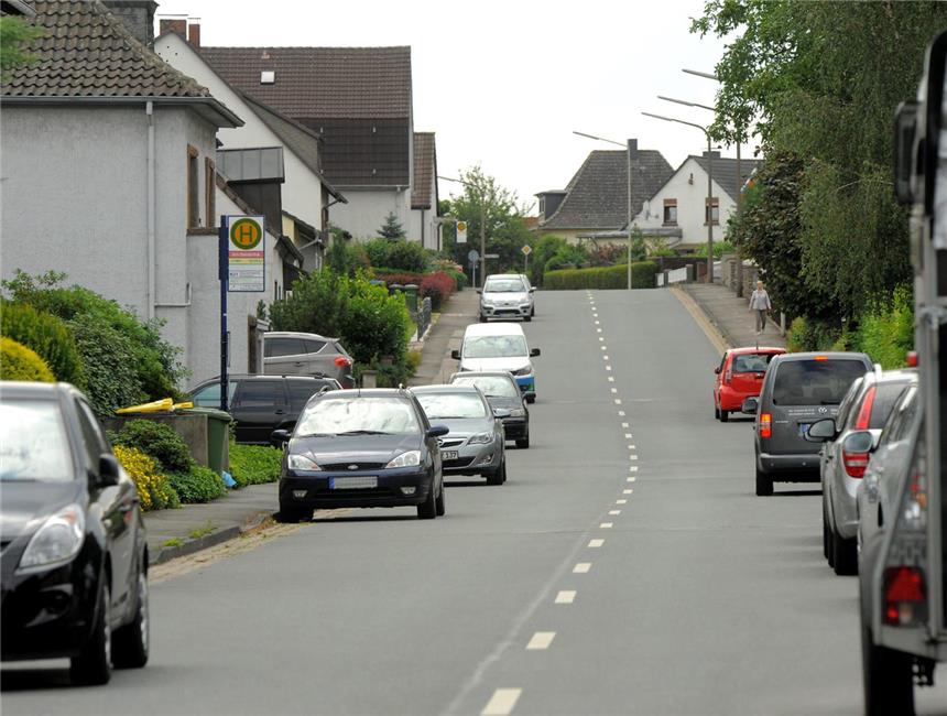 Scherbenfund rechtfertigte Umbenennung der Römerstraße Die Römerstraße führt von der Ostberger Straße abgehend nach Lichtendorf.