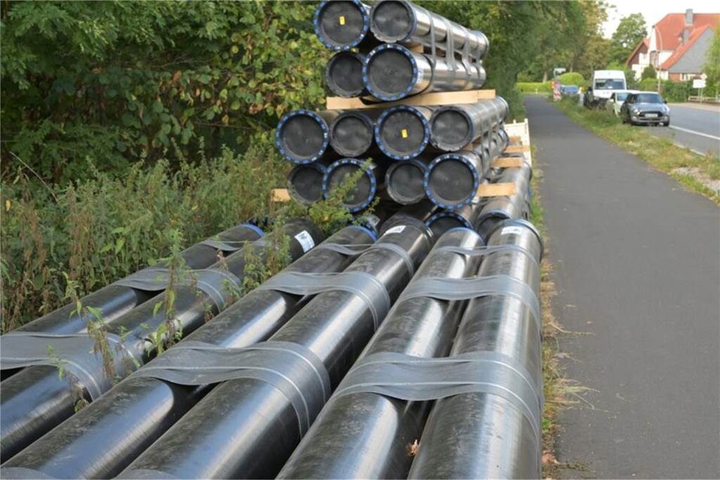 Anwohner-Ärger: Keine Informationen über Sperrung in Cappenberg erhalten Die Rohre für die geplante Verlegung von Wasserleitungen liegen schon seit Wochen an der Borker Straße. Informiert wurden die Anwohner darüber und über die Sperrung aber nicht.