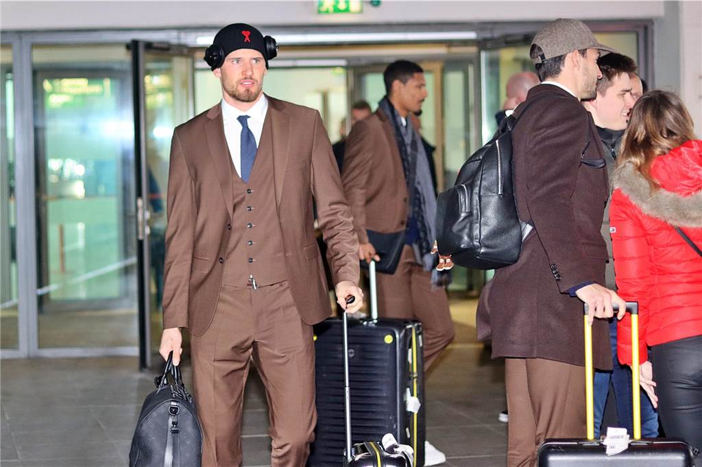 Die Rückkehr der BVB-Profis aus London.