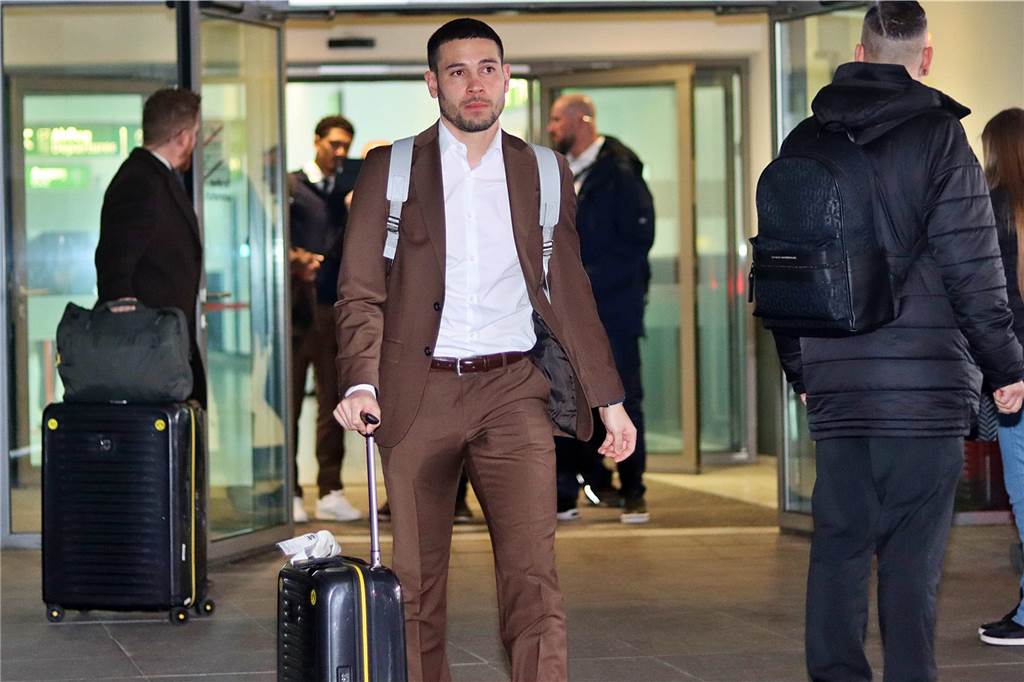 Die Rückkehr der BVB-Profis aus London.