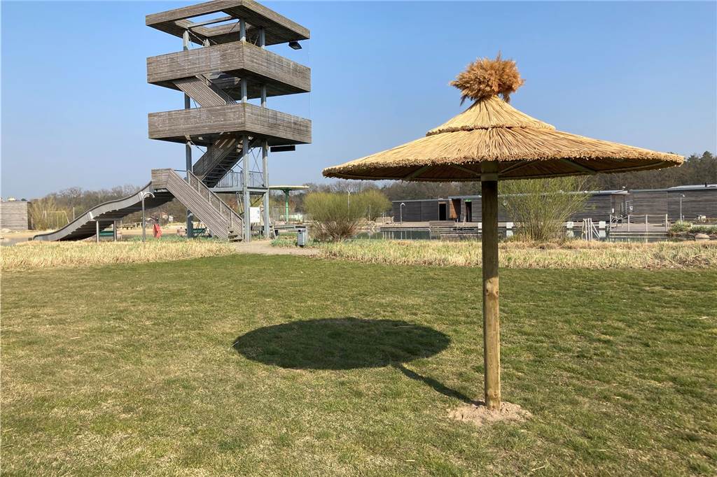 Die Saisonkarten für das Naturbad Olfen sind demnächst verfügbar.