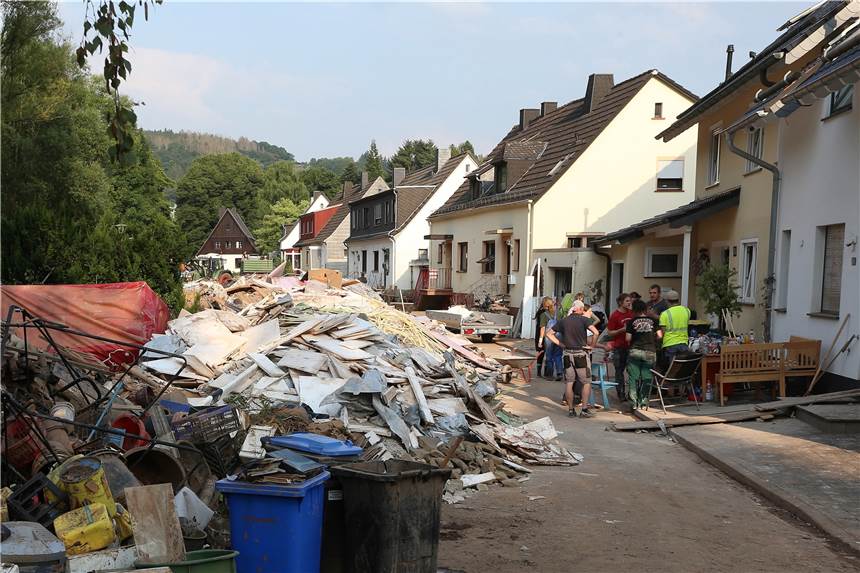 13 Milliarden Euro Unwetterschäden - NRW setzt Sonderbeauftragten ein Die Schäden des Hochwassers sind immens. Das Land NRW will nun kreativ werden.