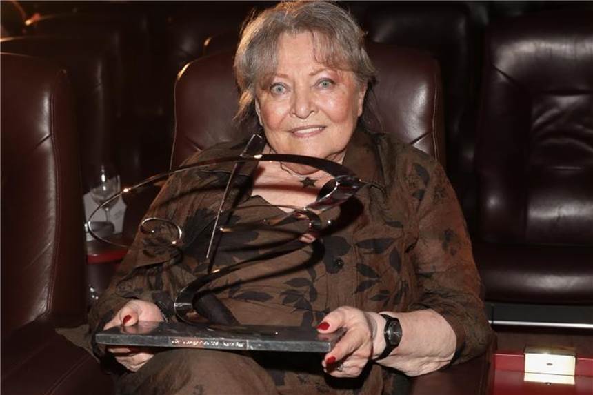 Karin Baal mit erstem Götz George Preis geehrt Die Schauspielerin Karin Baal wurde für ihr Lebenswerk ausgezeichnet. Foto: Jörg Carstensen