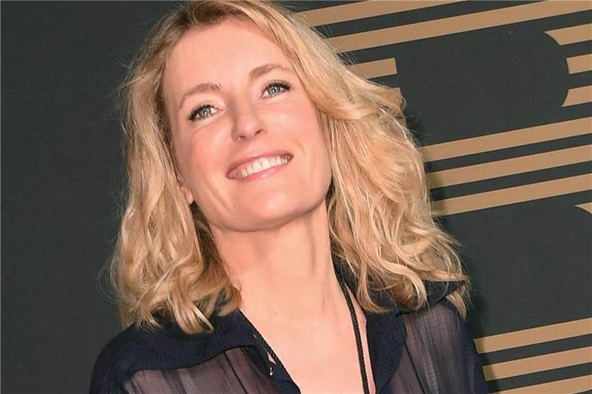 Maria Furtwängler als egozentrische Rockmusikerin Die Schauspielerin Maria Furtwängler steht derzeit als launenhafte und egozentrische Rockmusikerin und Mutter vor der Kamera. Foto: Britta Pedersen
