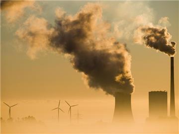 Die scheidende US-Regierung ruft mit Blick auf Nachfolger Trump zu Anstrengungen gegen den Klimawandel Klimaschutz auf. - Deutschland ist beim Klimaschutz im Vergleich zu anderen Ländern weiter abgerutscht. Foto: Julian Stratenschulte/Symbol