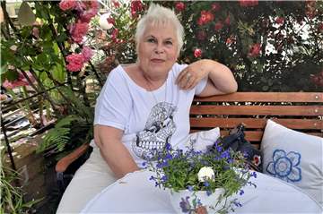 Die Schermbeckerin Doris Imig hat Dorstens Bürgermeister einen Brief geschrieben. Als Gegnerin der Corona-Schutzimpfungen ärgert sie sich über die Impfempfehlung von Tobias Stockhoff.