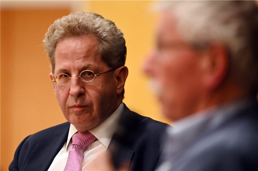 „Es ist genug“: CDU-Politikerin Karin Prien will Hans-Georg Maaßen aus Partei ausschließen Die schleswig-holsteinische Ministerin für Bildung, Wissenschaft und Kultur, Karin Prien (CDU), will ein Parteiausschlussverfahren gegen den ehemaligen Chef des Verfassungsschutzes Hans-Georg Maaßen vorantreiben.
