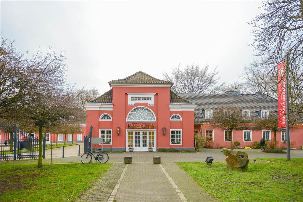 Fünf Top-Restaurants in historischem Ambiente Die Schloss-Gastronomie Kaisergarten in Oberhausen