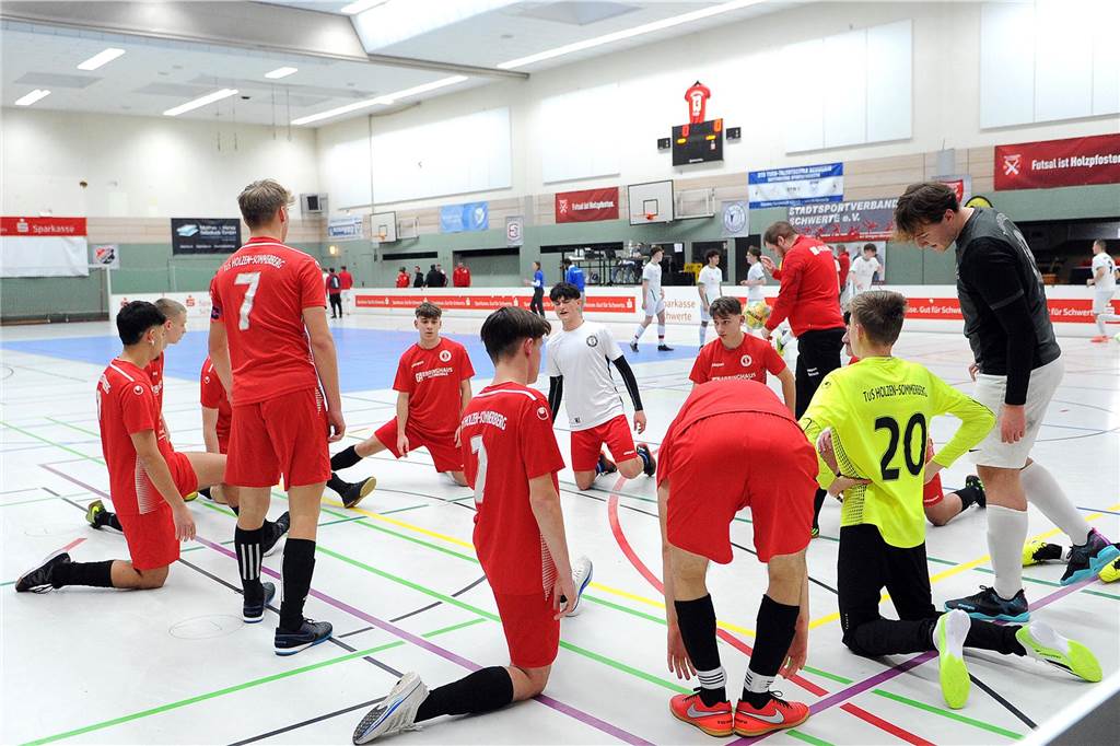 Die schönsten Bilder der A-Jugend Stadtmeisterschaft aus der Alfred-Berg-Sporthalle.