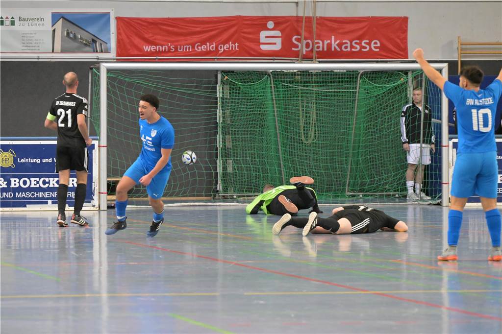 Die schönsten Bilder der Vorrunde aus der Rundsporthalle Lünen.