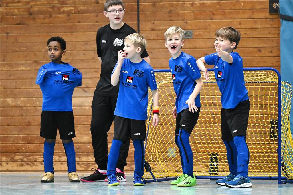 Die schönsten Bilder vom F-Jugend-Hallenturnier in Haltern. BW Lavesum richtete das Spielfest in der Dreifachhalle aus.