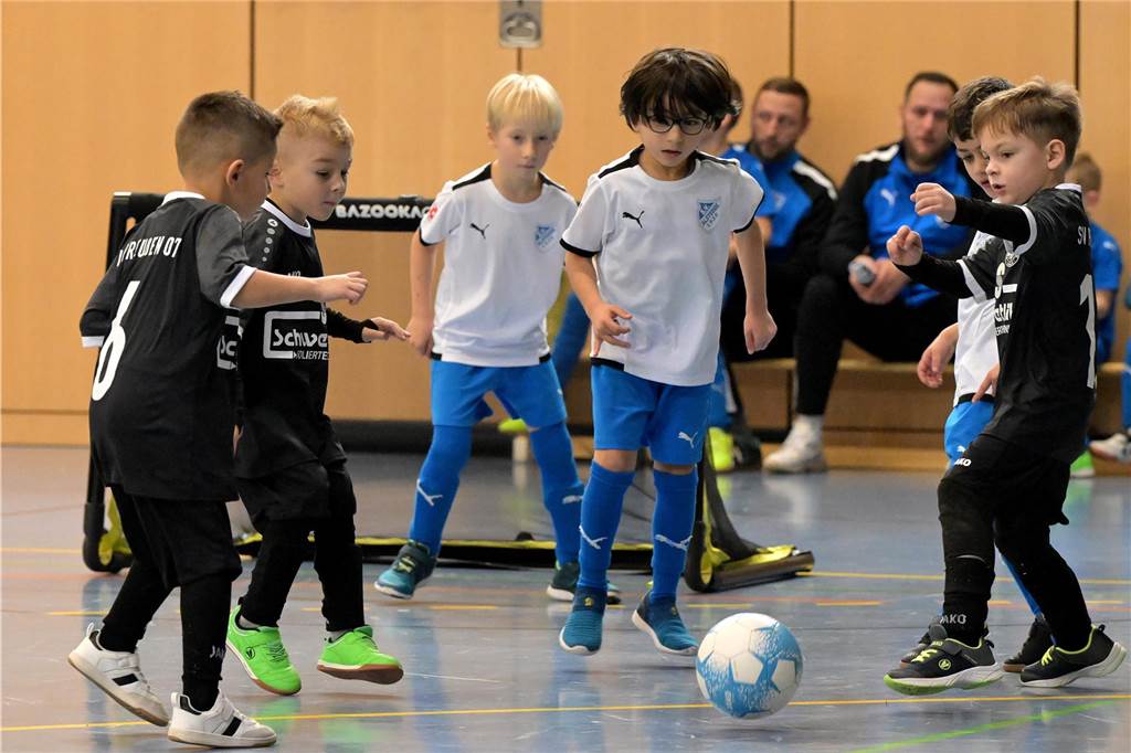 Die schönsten Bilder vom Mini-Spielfest bei der Hallenstadtmeisterschaft Lünen.