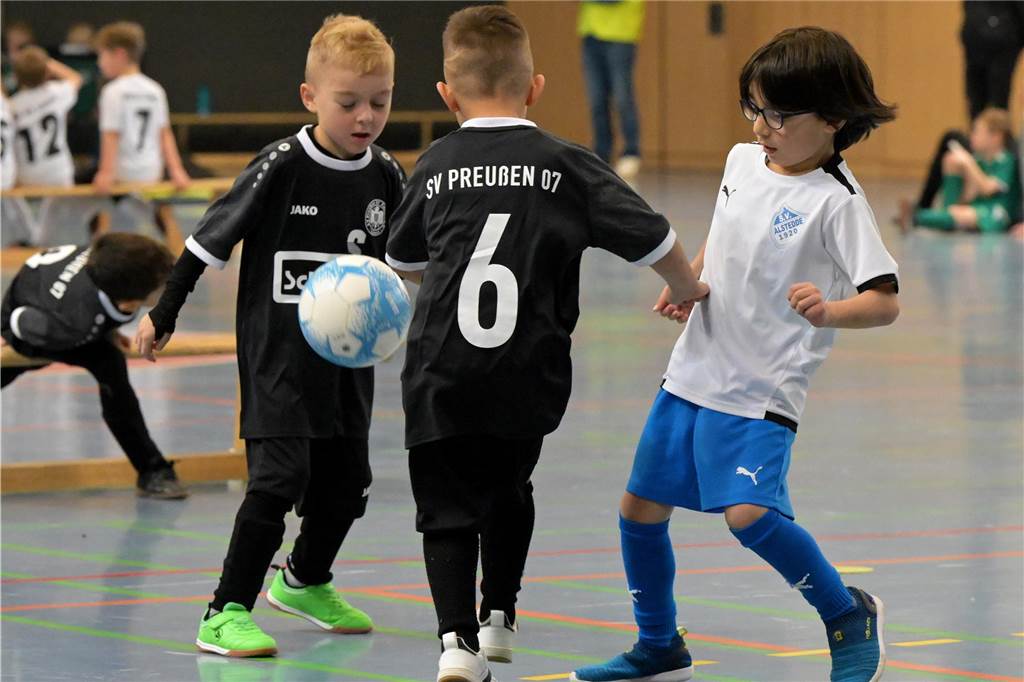 Die schönsten Bilder vom Mini-Spielfest bei der Hallenstadtmeisterschaft Lünen.
