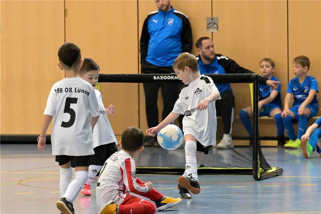 Die schönsten Bilder vom Mini-Spielfest bei der Hallenstadtmeisterschaft Lünen.