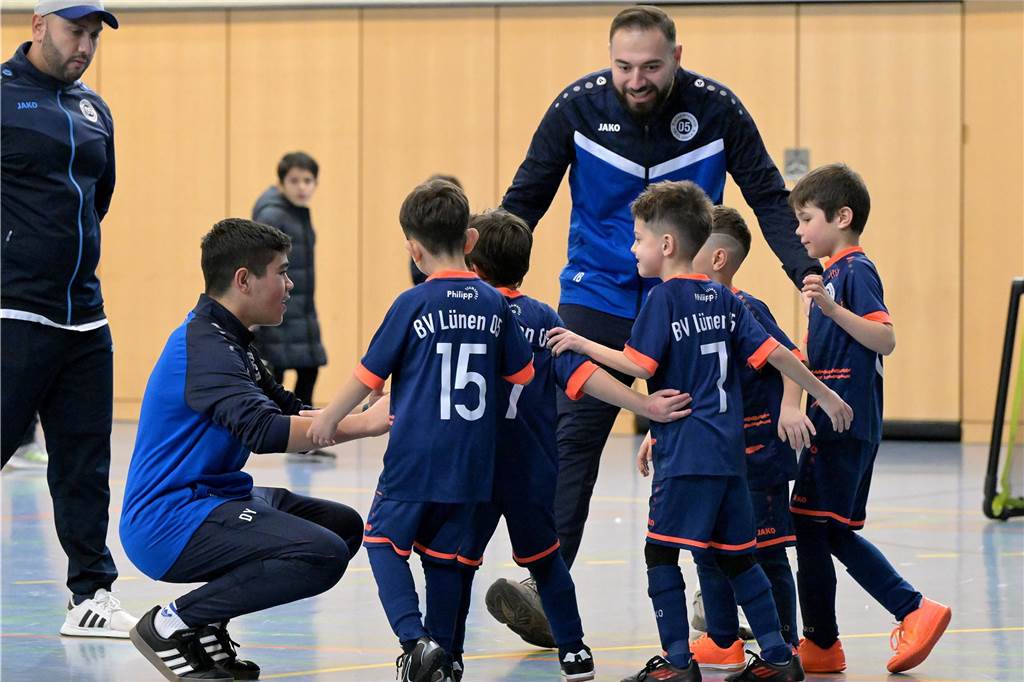 Die schönsten Bilder vom Mini-Spielfest bei der Hallenstadtmeisterschaft Lünen.