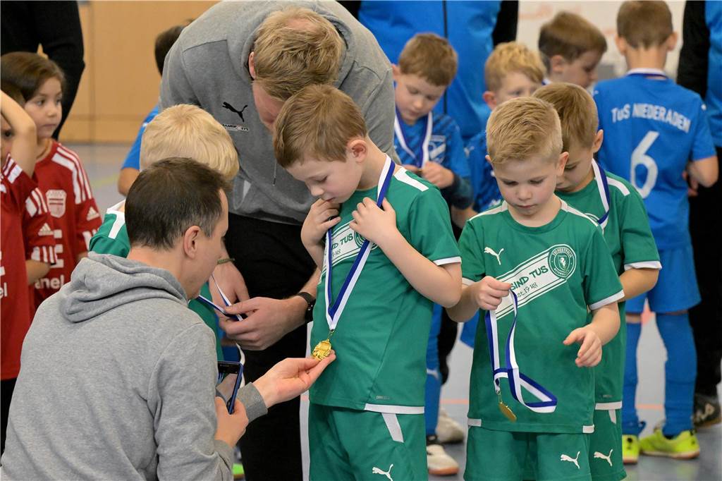 Die schönsten Bilder vom Mini-Spielfest bei der Hallenstadtmeisterschaft Lünen.