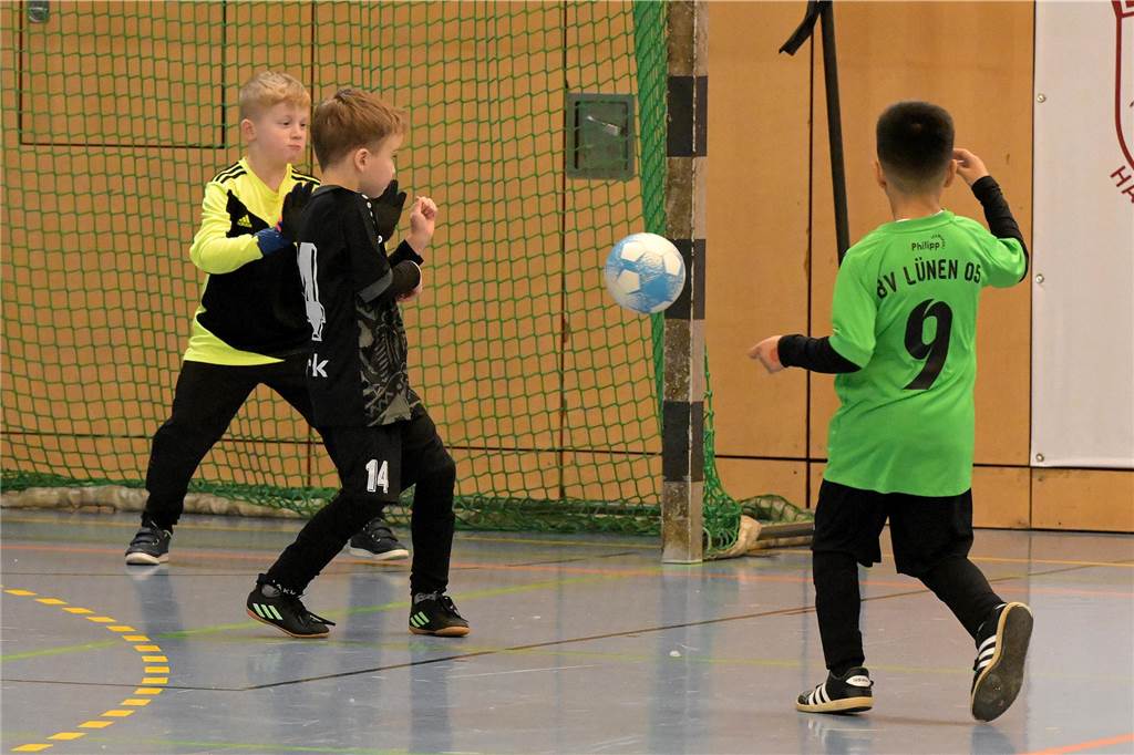 Die schönsten Bilder vom Mini-Spielfest bei der Hallenstadtmeisterschaft Lünen.