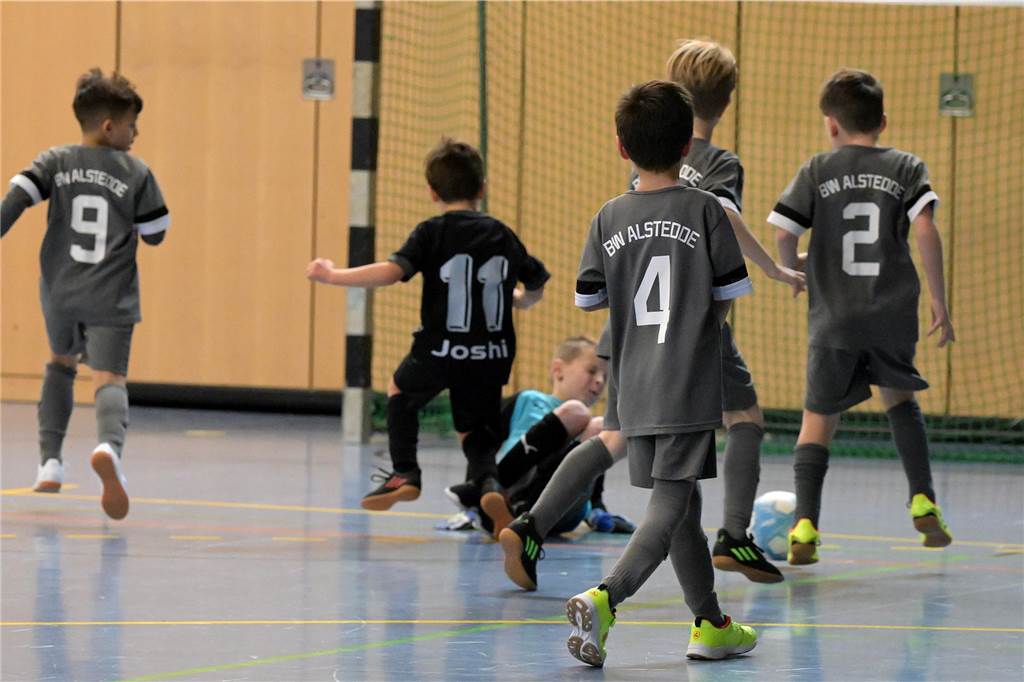 Die schönsten Bilder vom Mini-Spielfest bei der Hallenstadtmeisterschaft Lünen.
