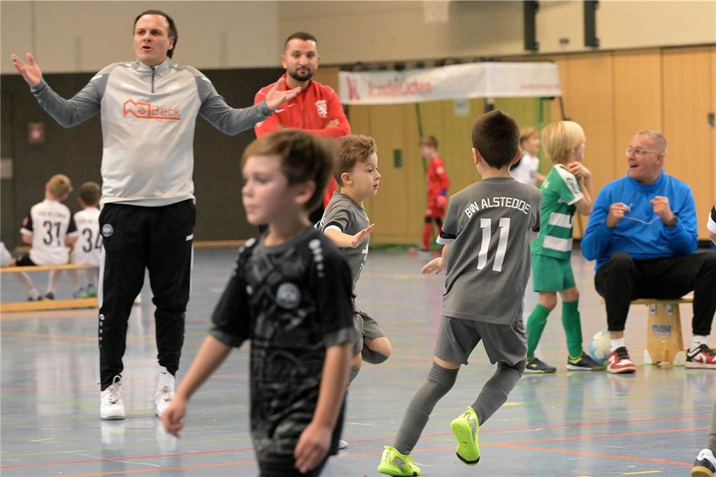 Die schönsten Bilder vom Mini-Spielfest bei der Hallenstadtmeisterschaft Lünen.