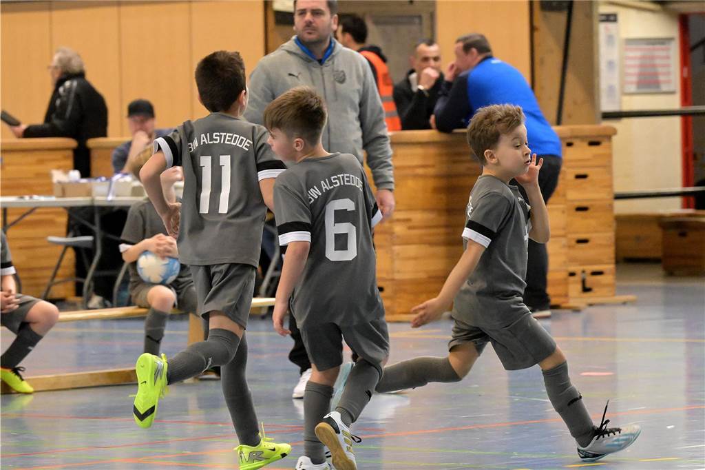 Die schönsten Bilder vom Mini-Spielfest bei der Hallenstadtmeisterschaft Lünen.