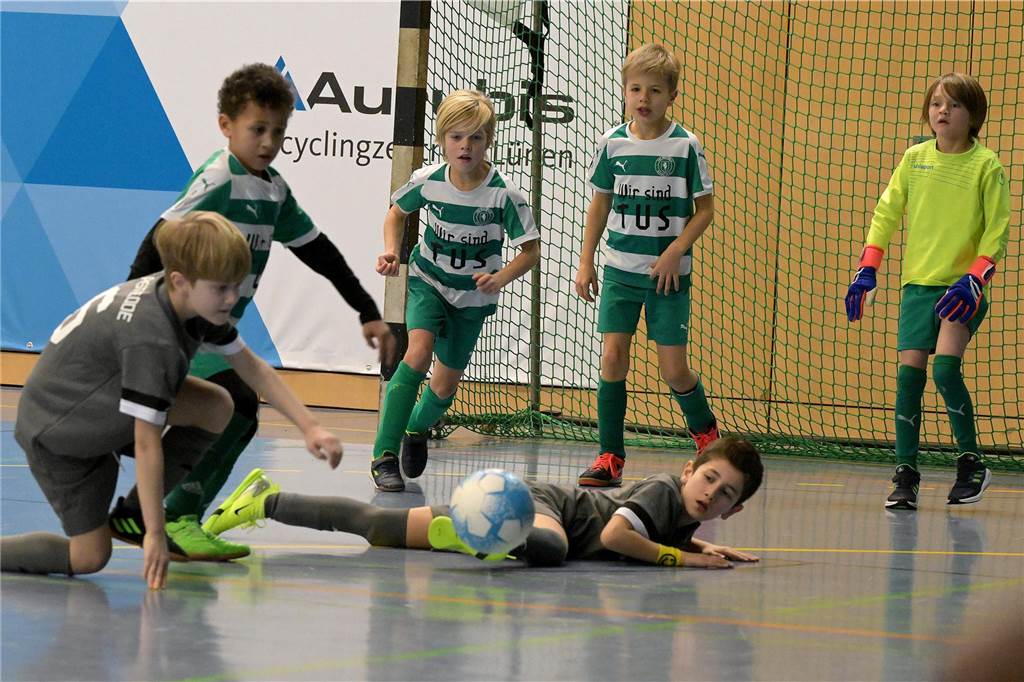 Die schönsten Bilder vom Mini-Spielfest bei der Hallenstadtmeisterschaft Lünen.