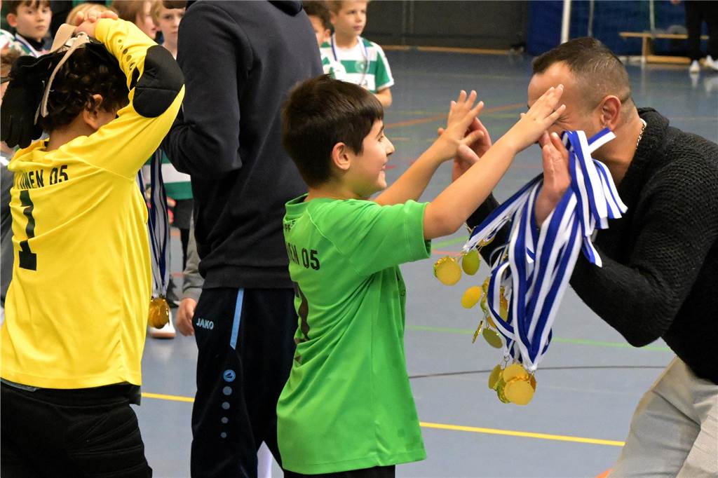 Die schönsten Bilder vom Mini-Spielfest bei der Hallenstadtmeisterschaft Lünen.