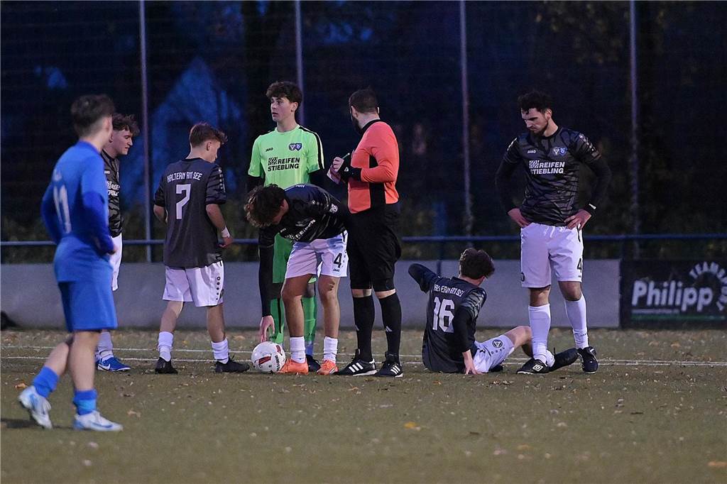 Die schönsten Fotos des Kreispokal-Finales der A-Junioren zwischen VfB Waltrop und TuS Haltern auf der Bezirkssportanlage in Marl in unserer Galerie.