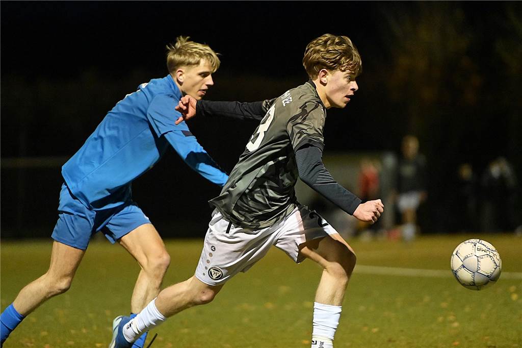 Die schönsten Fotos des Kreispokal-Finales der A-Junioren zwischen VfB Waltrop und TuS Haltern auf der Bezirkssportanlage in Marl in unserer Galerie.