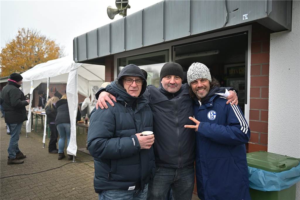 Die schönsten Fotos des Kreispokal-Finales der A-Junioren zwischen VfB Waltrop und TuS Haltern auf der Bezirkssportanlage in Marl in unserer Galerie.