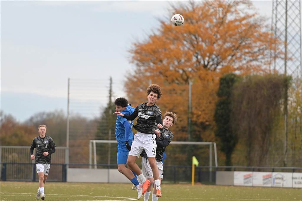 Die schönsten Fotos des Kreispokal-Finales der A-Junioren zwischen VfB Waltrop und TuS Haltern auf der Bezirkssportanlage in Marl in unserer Galerie.