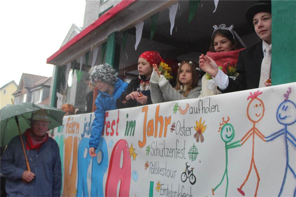 Die schönsten Impressionen vom Raesfelder Rosenmontagszug.