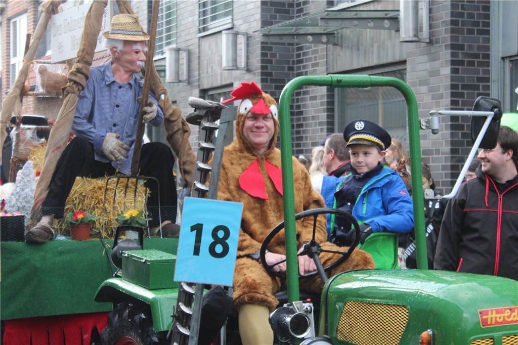 Die schönsten Impressionen vom Raesfelder Rosenmontagszug.
