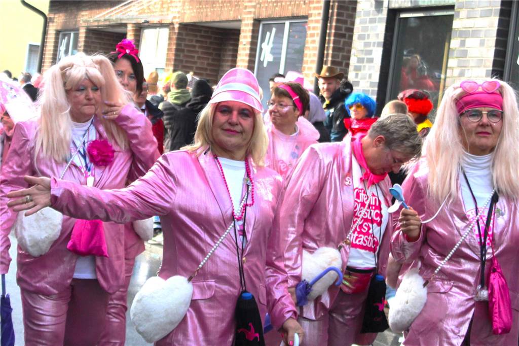 Die schönsten Impressionen vom Raesfelder Rosenmontagszug.