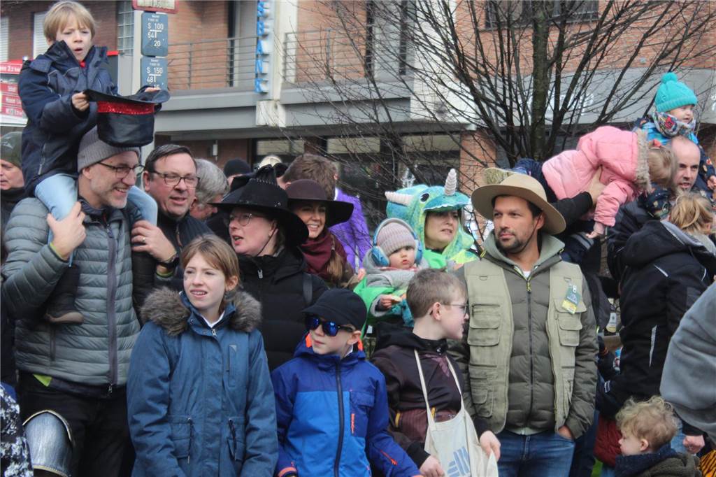 Die schönsten Impressionen vom Raesfelder Rosenmontagszug.