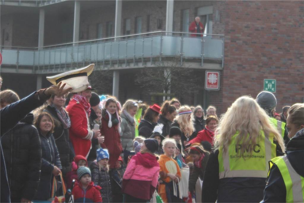 Die schönsten Impressionen vom Raesfelder Rosenmontagszug.