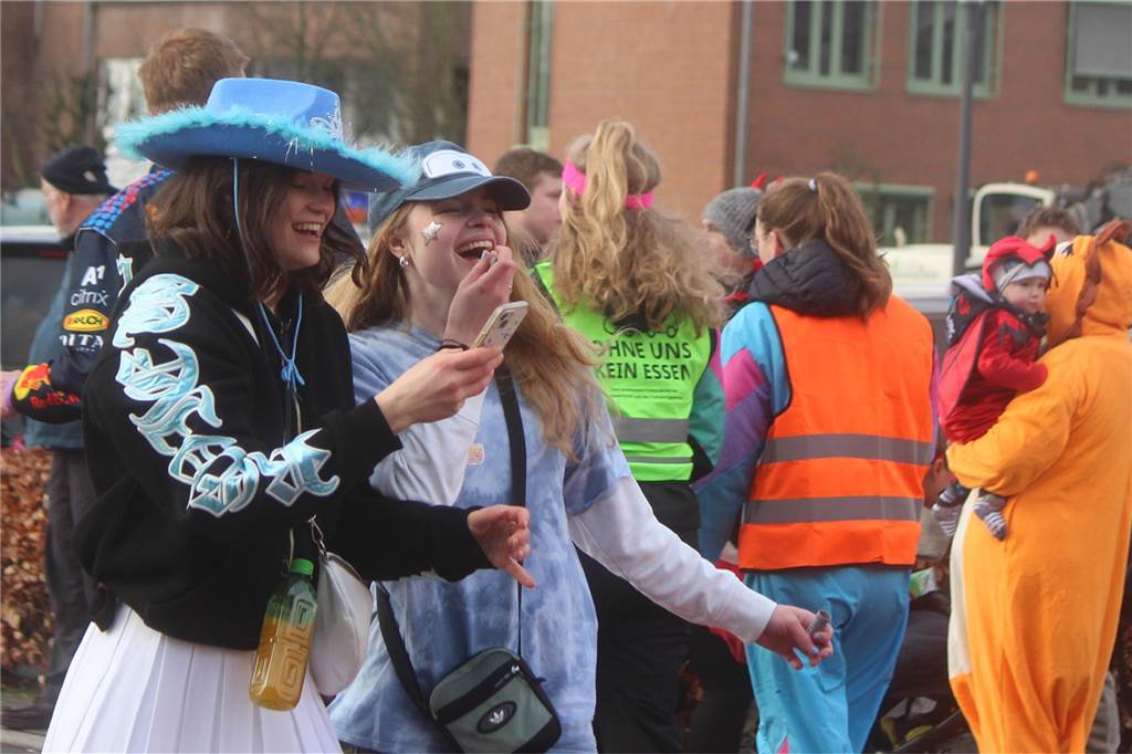Die schönsten Impressionen vom Raesfelder Rosenmontagszug.