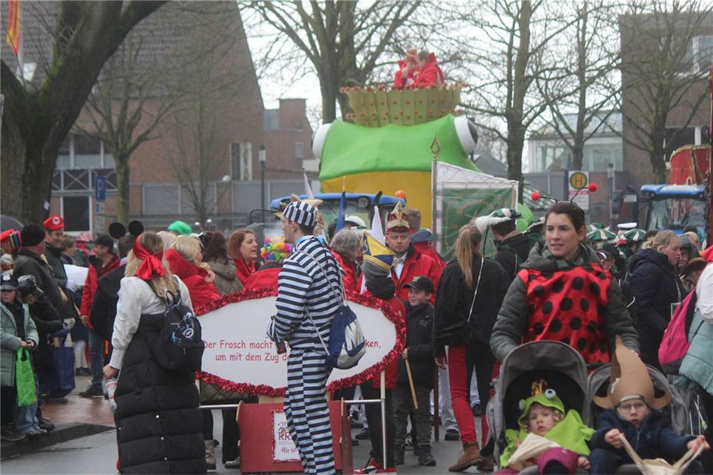 Die schönsten Impressionen vom Raesfelder Rosenmontagszug.