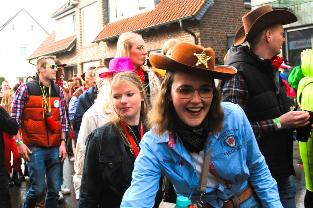 Die schönsten Impressionen vom Raesfelder Rosenmontagszug.