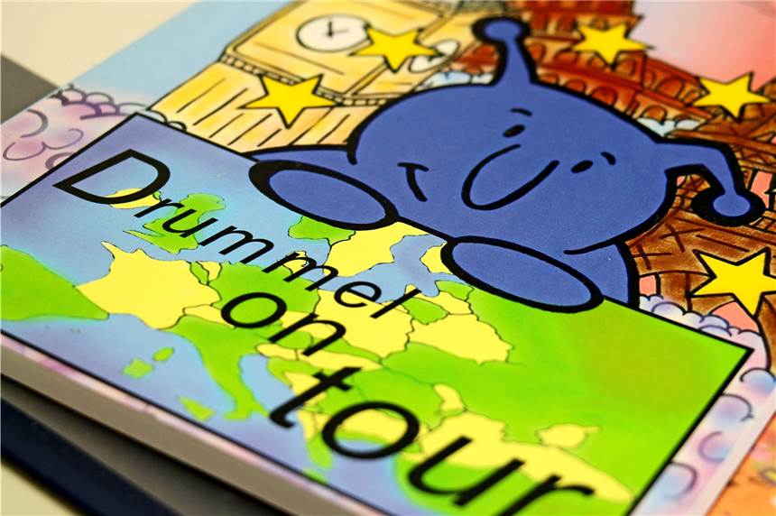 Schülerfirma „dot. Drummel on Tour“ löst Finalticket für Bundescontest in Berlin Die Schülerfirma „dot. Drummel on Tour“ fährt zum Finale des Bundes-Schülerfirmen-Contest nach Berlin.