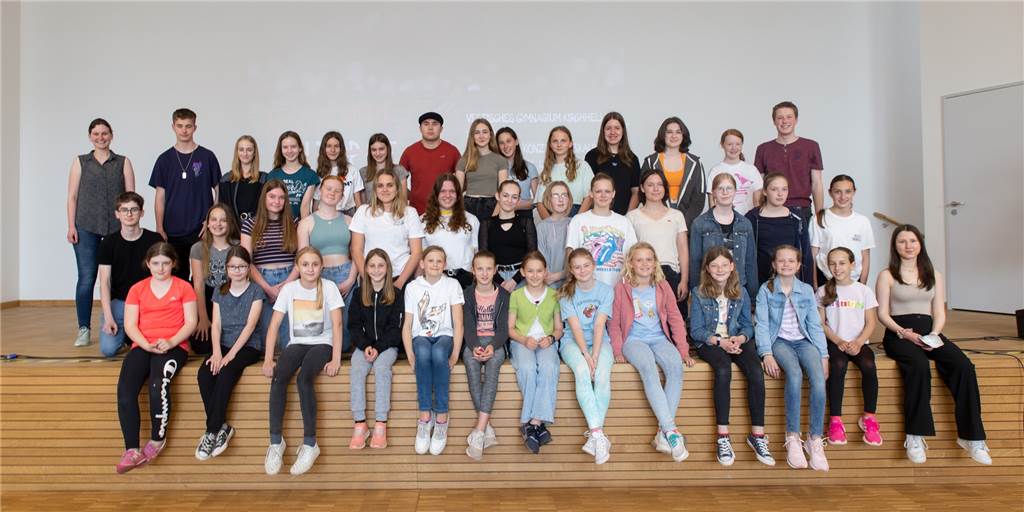 Vestisches Gymnasium kündigt Konzert der Extraklasse an Die Schulchöre und Projektleiter des Vestischen Gymnasiums