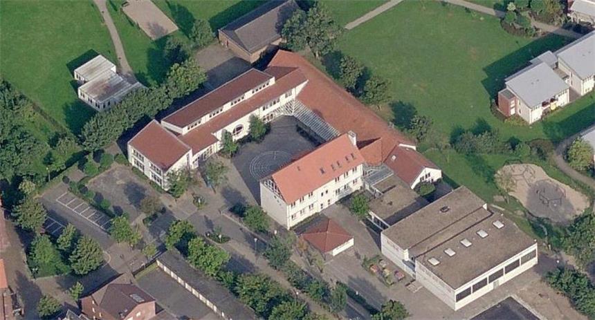 Die Schule von oben
