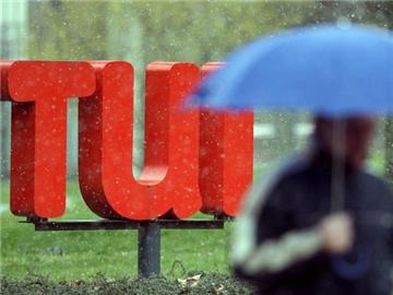 Die schwache Nachfrage zwingt Marktführer TUI dazu, die Preise für Reisen zu senken.